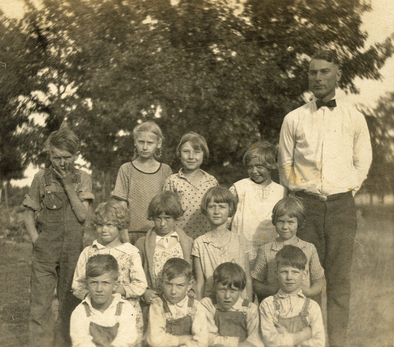 hickorygroveschool1927.gif